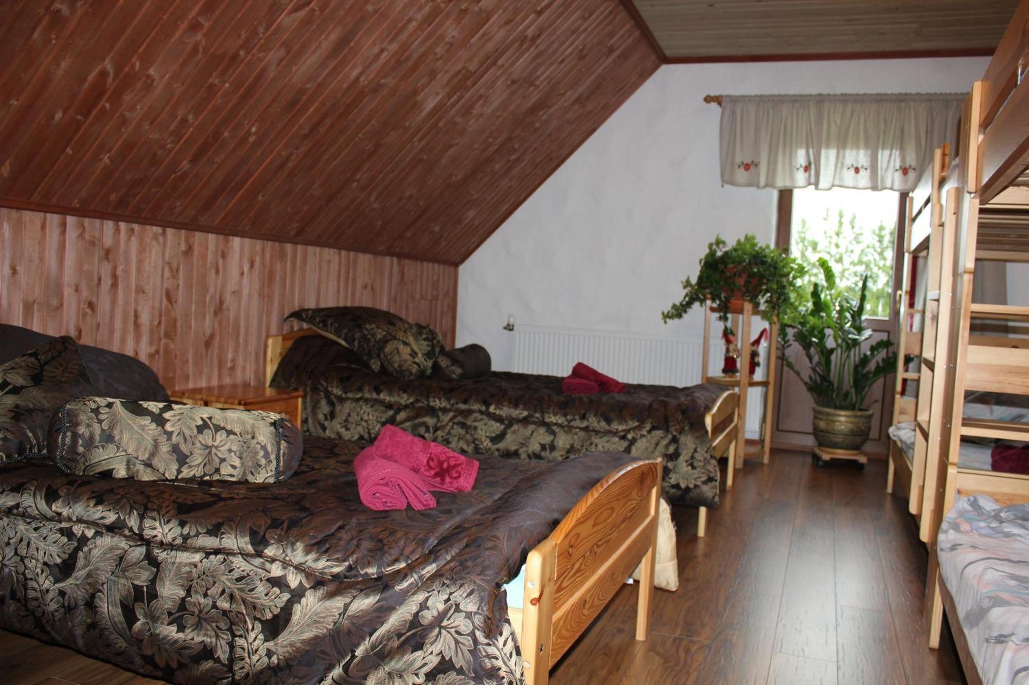 Krapi Guesthouse Treimani Номер фото